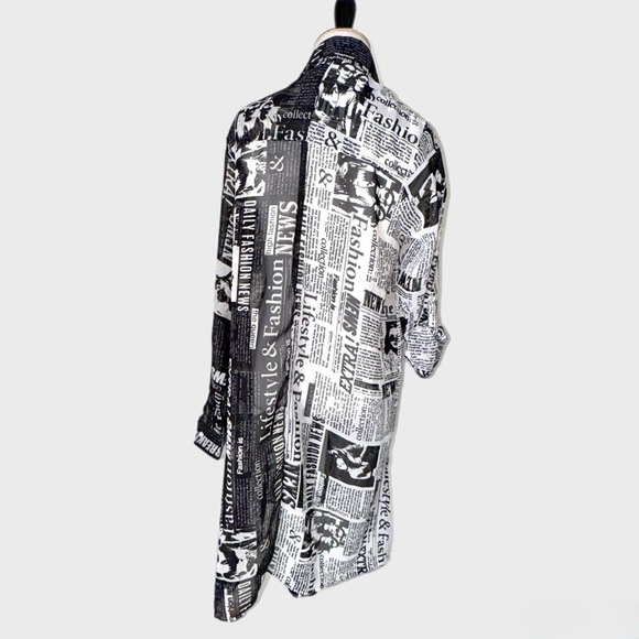 Live 4 Truth Chic Newspaper Print Dress/Long Shirt S - Picture 5 of 5
